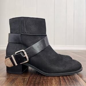 Vince Camuto Moto Buckle Boot Strappy Leather Wrap Western Zip Up Size 8.5 Black